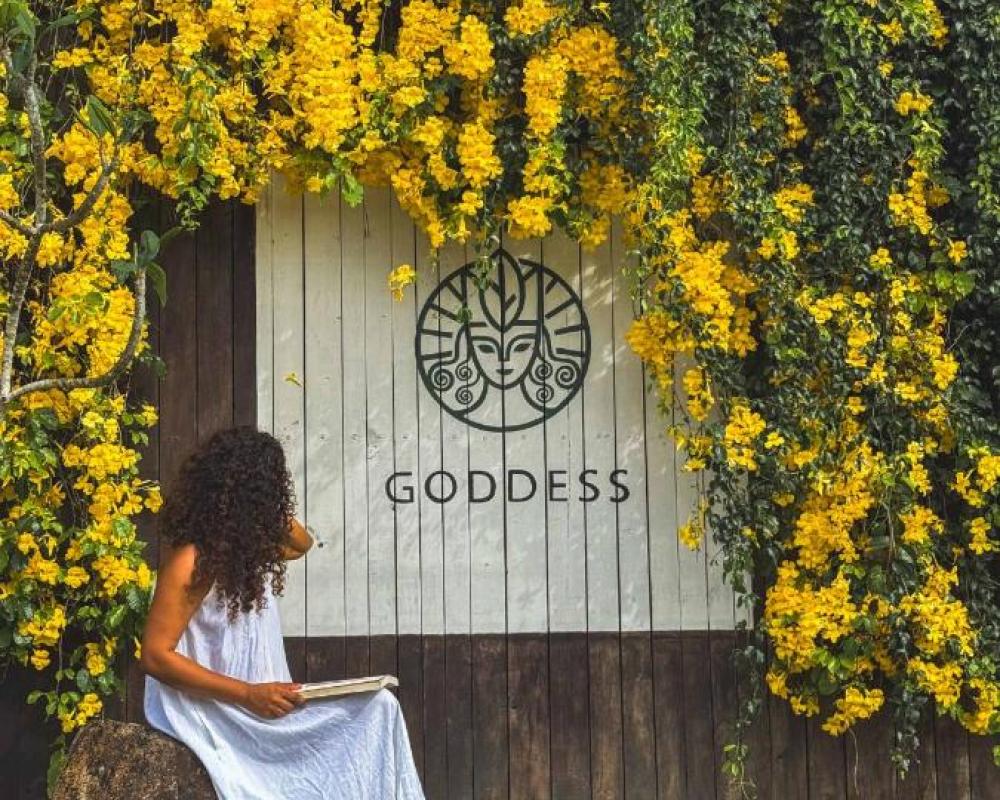фото GODDESS Kandy