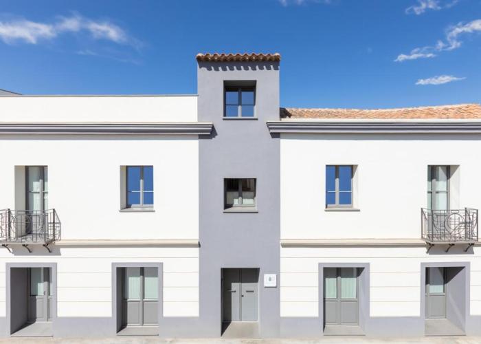 Domu Qirat - Authentic Rooms & Terraces