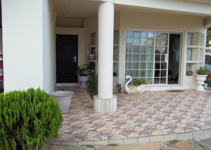 Carlcyn Homestay