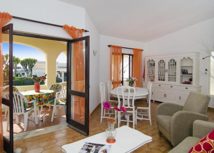 417 Villa Beatriz