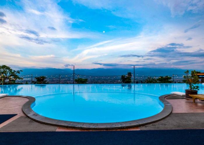 Bukit Indah Doda Hotel & Resorts