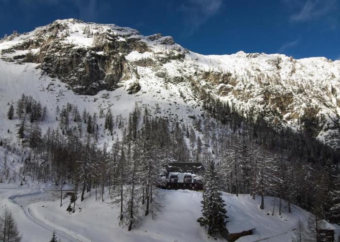 Erjavčeva mountain hut at Vršič pass