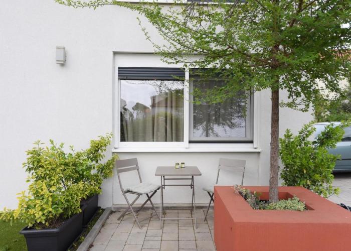 Feel Good Apartment & Studio