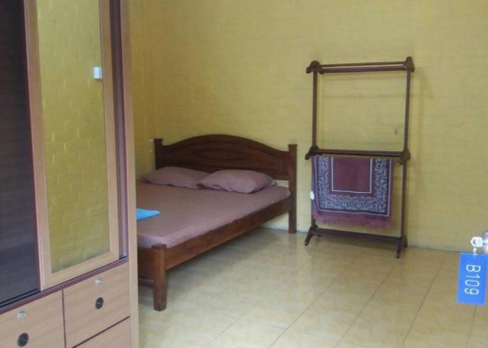 KAMILA MOTEL TELUK SENANGIN
