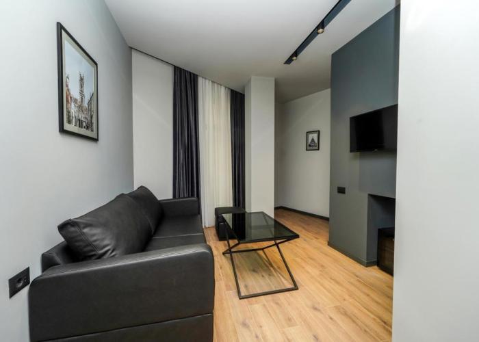 Hotel Elion
