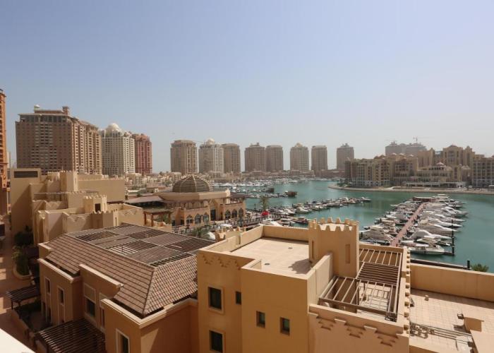 Alken Studio - Amazing Superior Studio with Marvellous Marina View in the Pearl, Doha