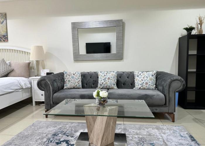 Alken Studio - Amazing Superior Studio with Marvellous Marina View in the Pearl, Doha