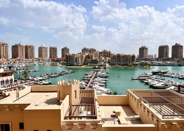 Alken Studio - Amazing Superior Studio with Marvellous Marina View in the Pearl, Doha