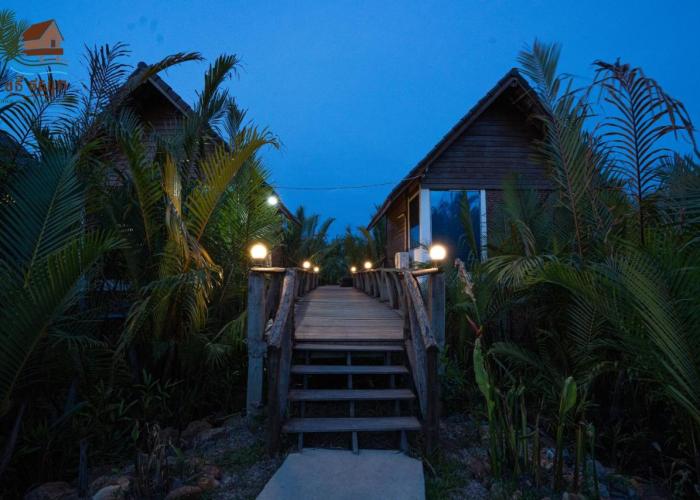 Lodge Moni Essara Kampot