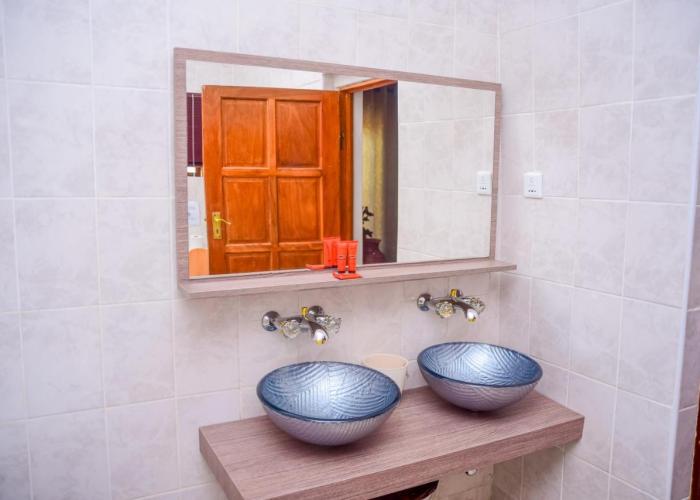 African Home Hotel
