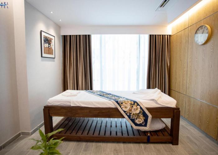 Pearl Hotel