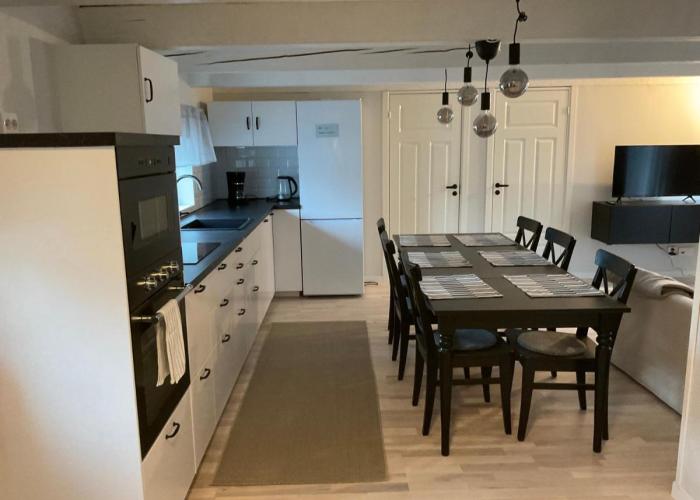Högklint Rövar Liljas Apartment