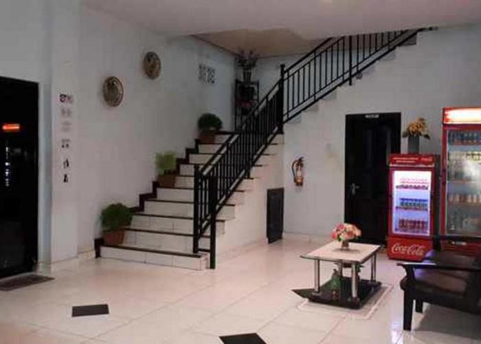 RedDoorz near Dermaga Pelabuhan Rakyat