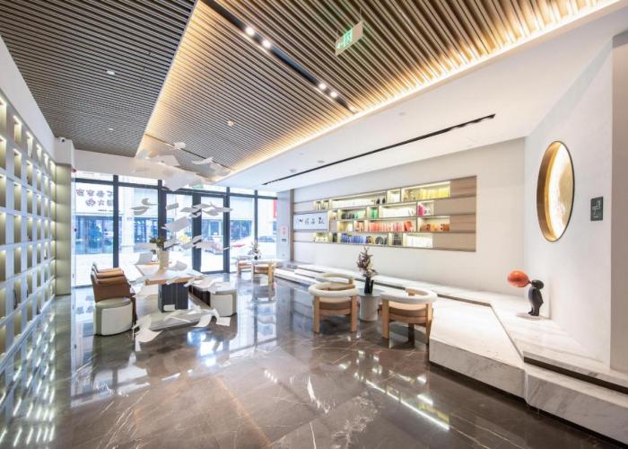 Atour Hotel Yuzhong Yuci Incity