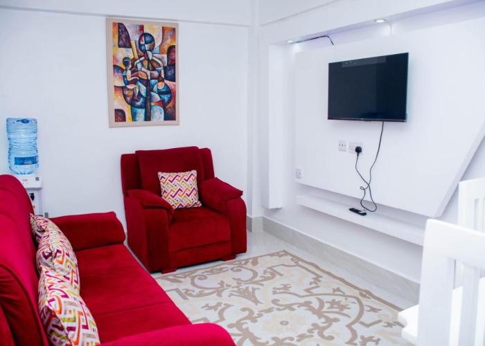 Shanny's apartment