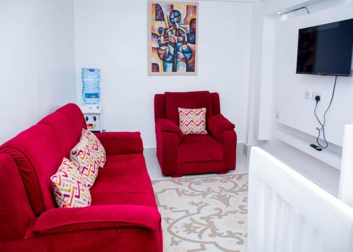 Shanny's apartment