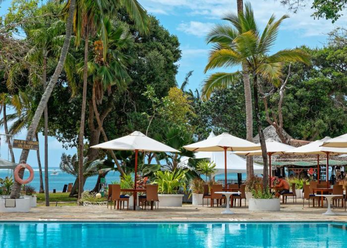 Safari Beach Hotel