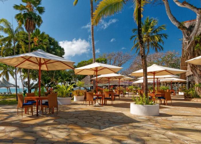 Safari Beach Hotel
