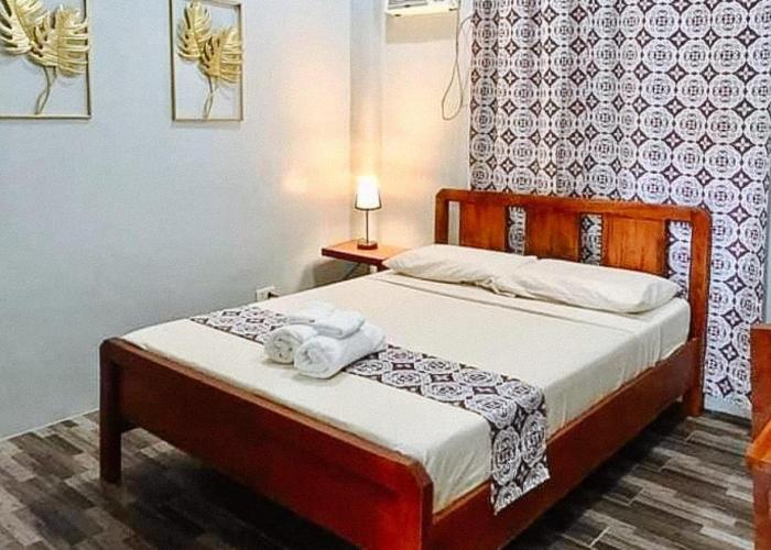 RedDoorz at Gracia's Calzada Inn Camiguin