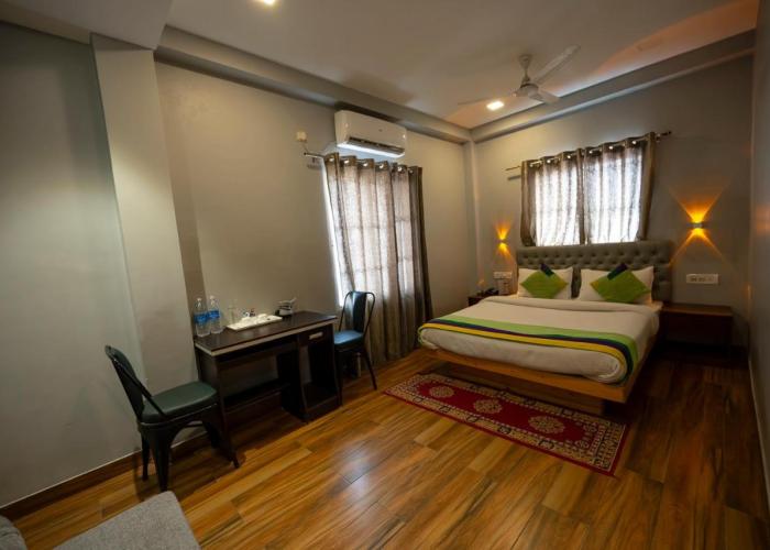 HOTEL MITTAL GARDEN