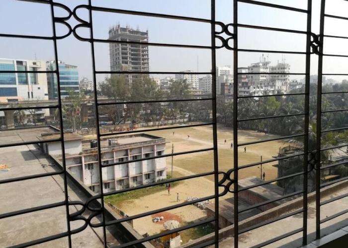 Spacious Penthouse in heart of city. By GEC circle(CHOWDHURY BHABAN)