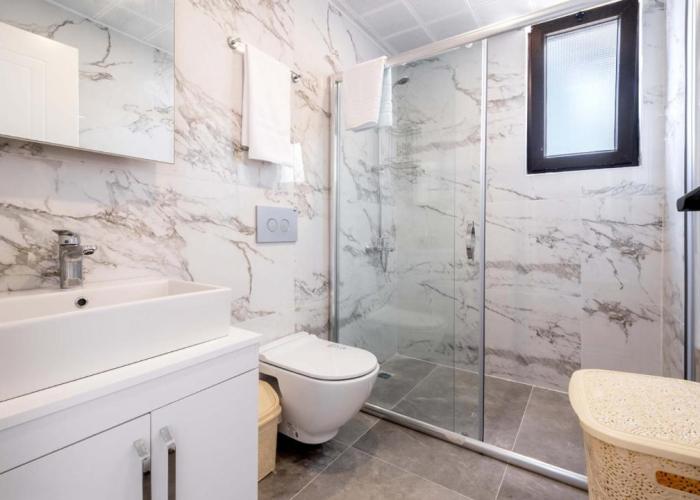 Golden Rose Otelcilik