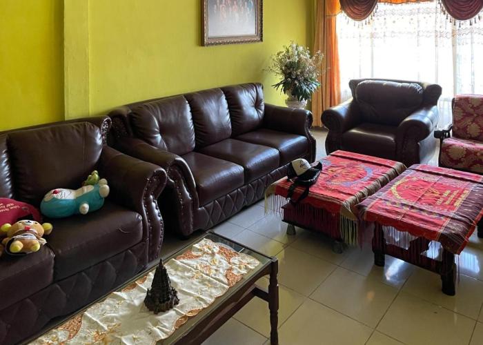 Valencia Homestay Redpartner