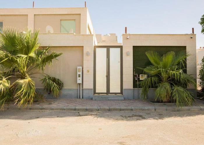 Royal Resort شاليه رويال الخبر