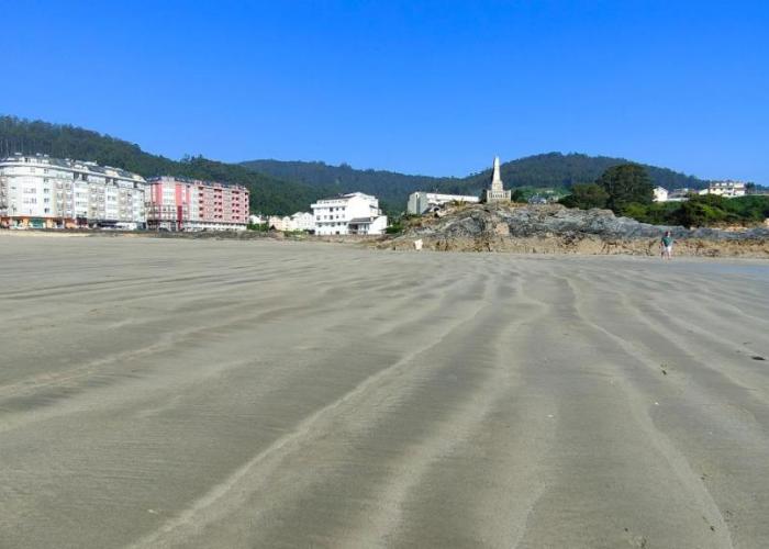 Alojamientos Viveiro - Ático Playa de Covas