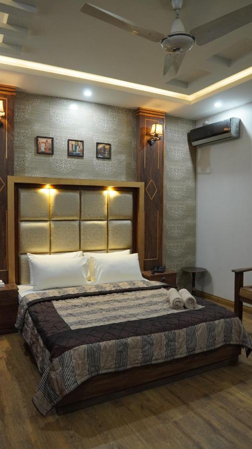 фото Park Hotel Gilgit