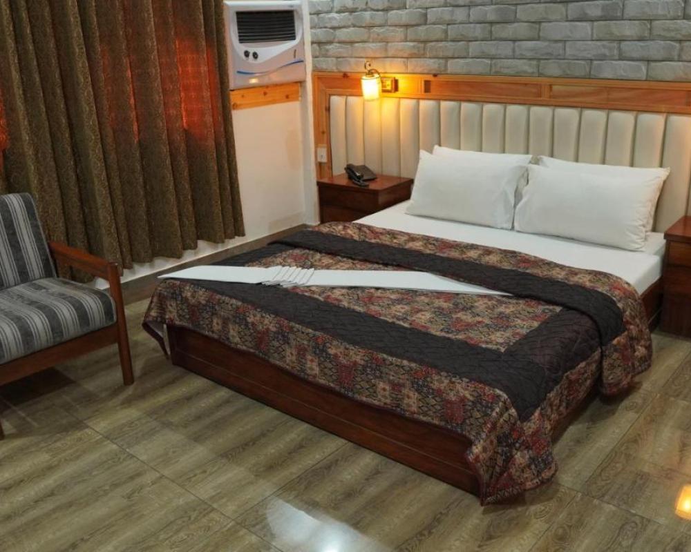 фото Park Hotel Gilgit