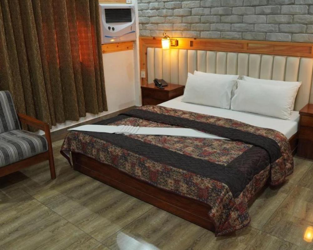 фото Park Hotel Gilgit