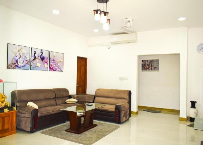 Parallel villa