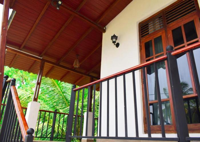 Parallel villa