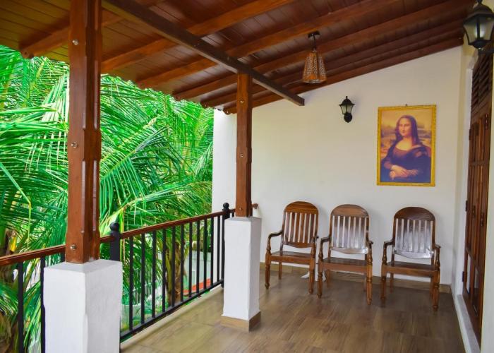 Parallel villa