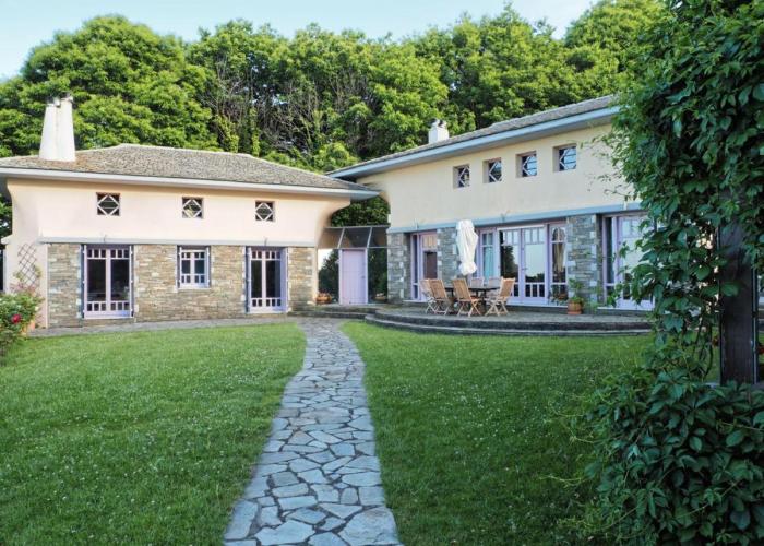 Tsagkarada Country Estate with Pool