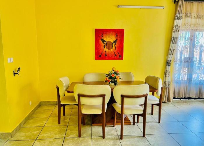 Three rooms Appartment Bieyem assi