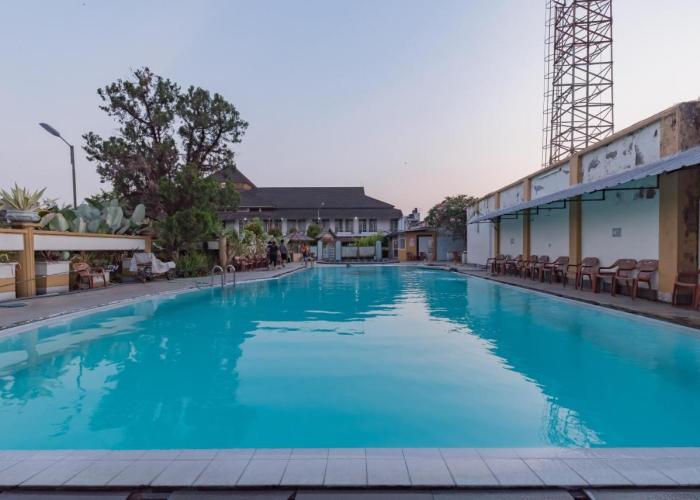 Urbanview Hotel Crown Tasikmalaya