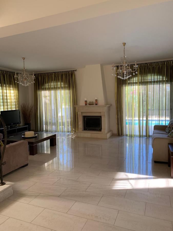 фото Villa in Protaras