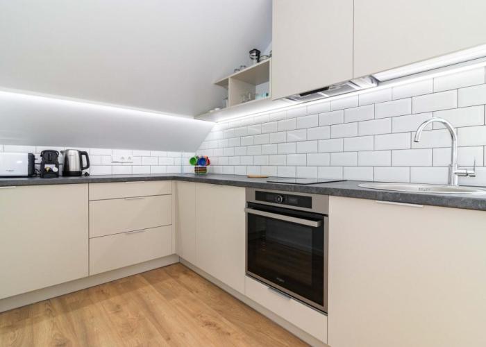 TOP street ONE Apartments, by Cohost
