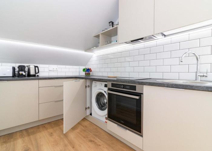 TOP street ONE Apartments, by Cohost