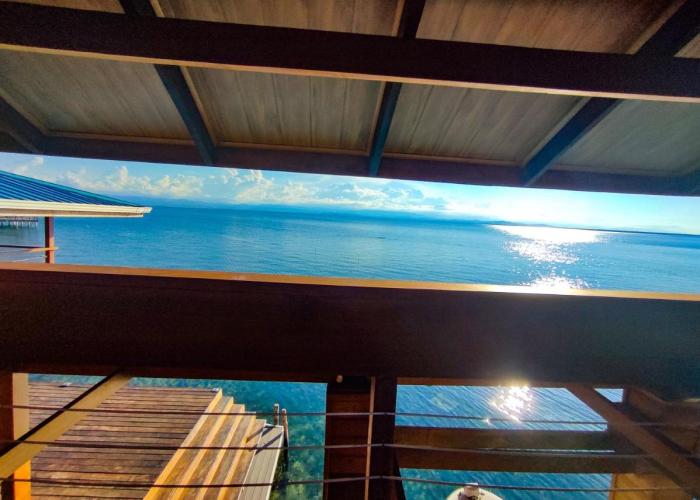 Bahia Coral Lodge
