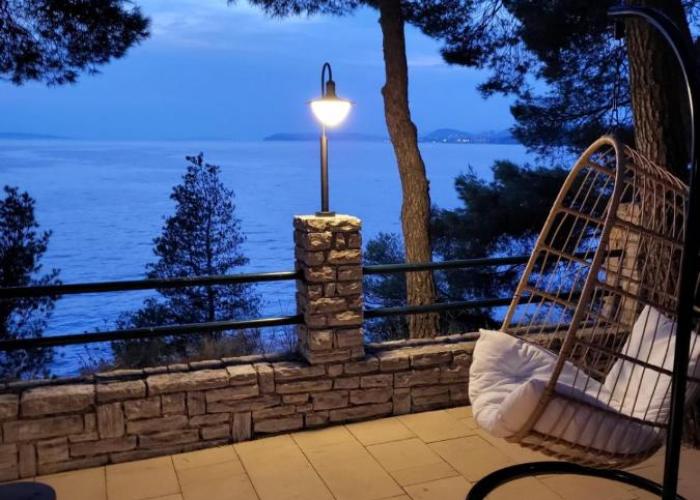 Lavica Bellevue apartments & studios