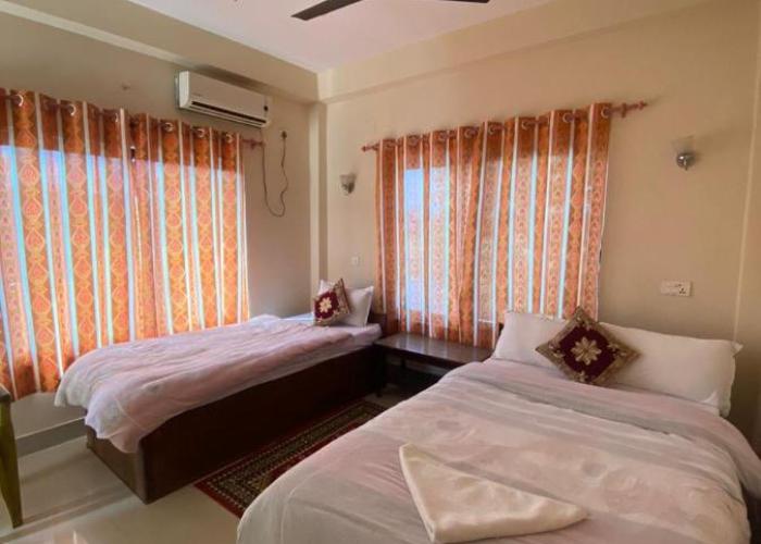 Hotel BhupuSainik