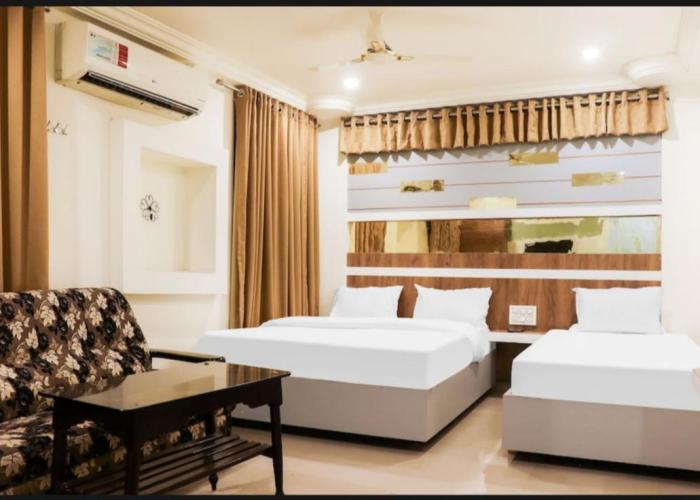 Hotel Menaka
