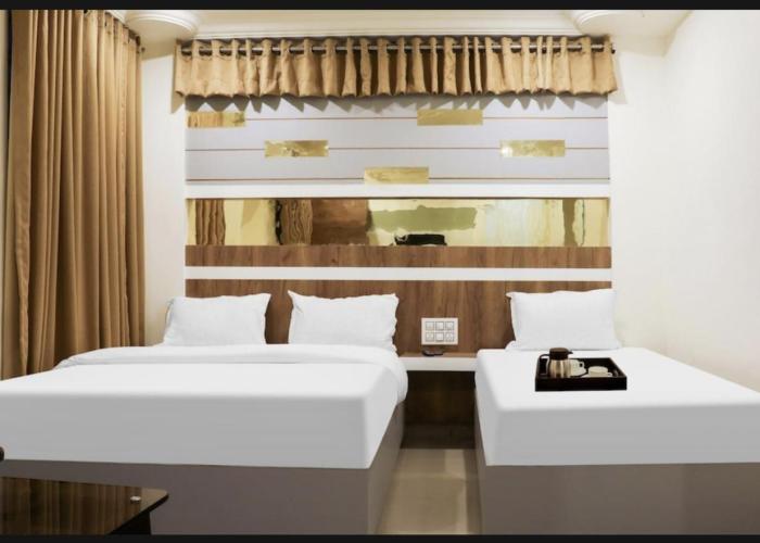 Hotel Menaka