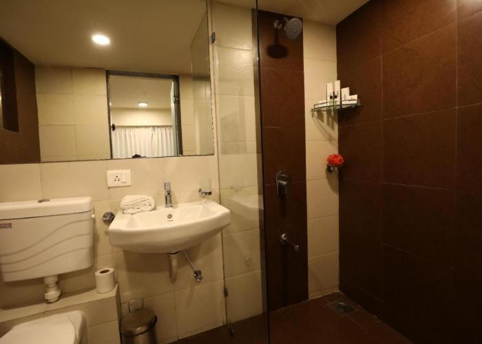 Homestays at Rajhans BELLIZA Near Airport