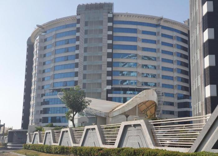 Homestays at Rajhans BELLIZA Near Airport