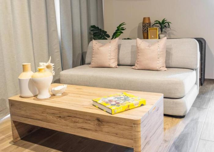 Tradewinds Apartments Simpson Bay