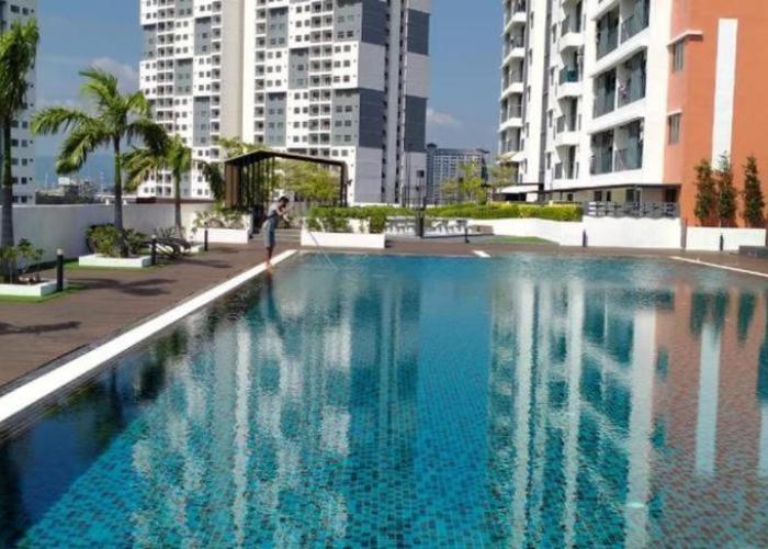 Preferred30 3R2B 7pax Meritus Perai